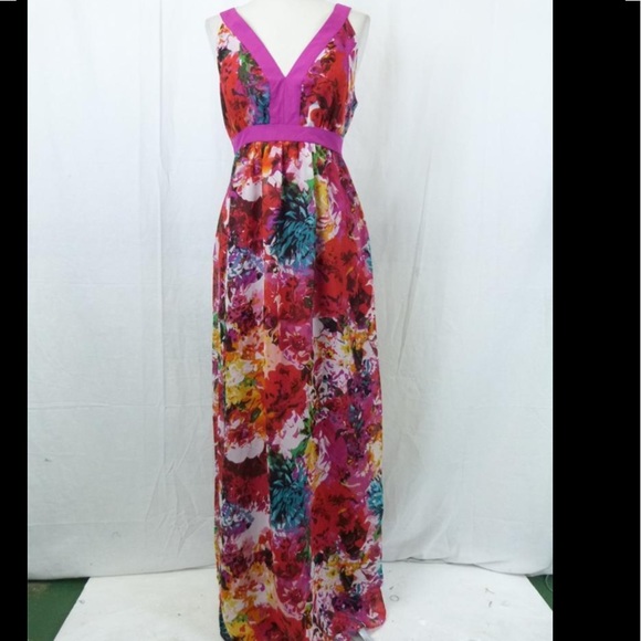 New York & Company Dresses & Skirts - Floral maxi